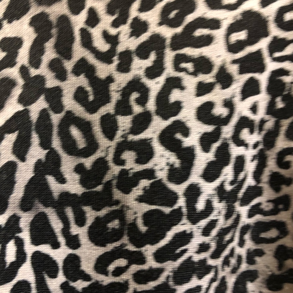 Blouse - Picture 2 of 3